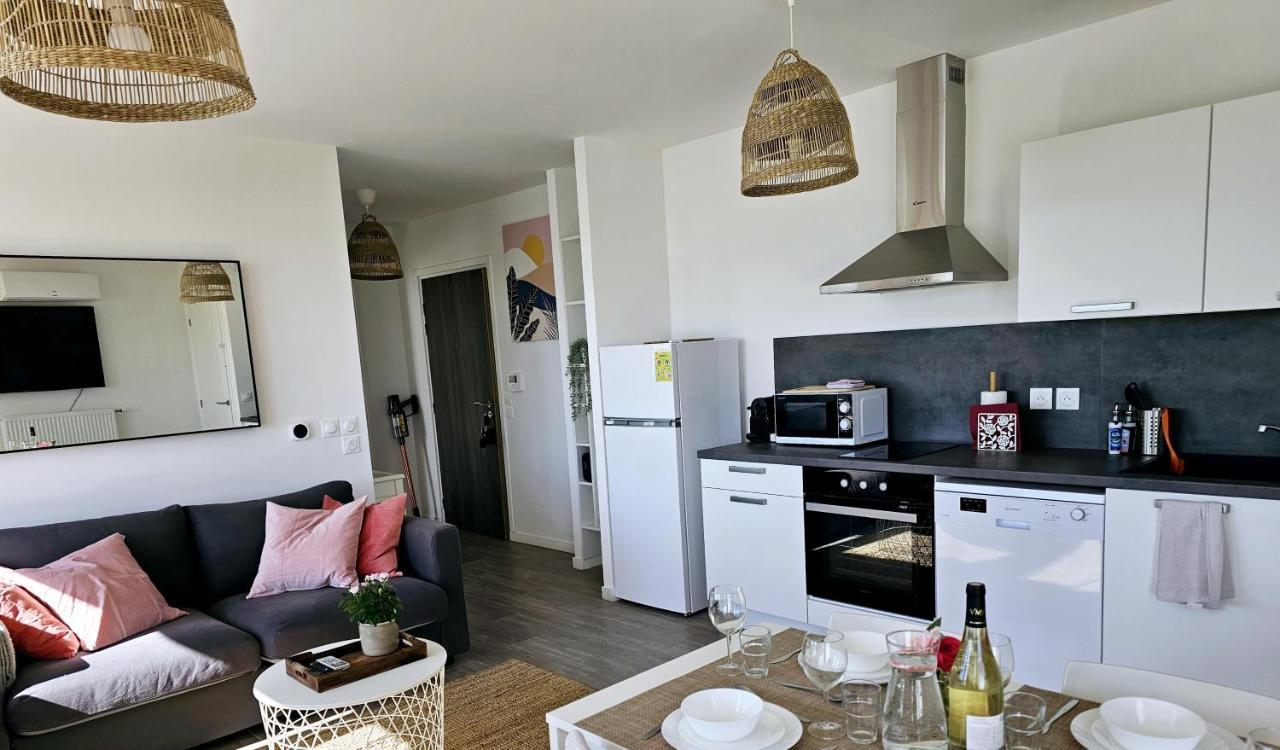 Lakeside Provence - Appartement 4 Etoiles Face Au Lac De Monteux Exteriér fotografie