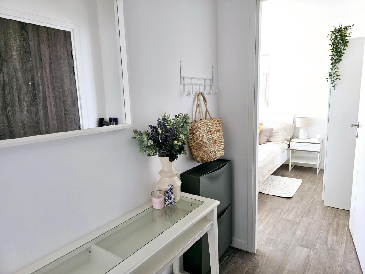 Lakeside Provence - Appartement 4 Etoiles Face Au Lac De Monteux Exteriér fotografie